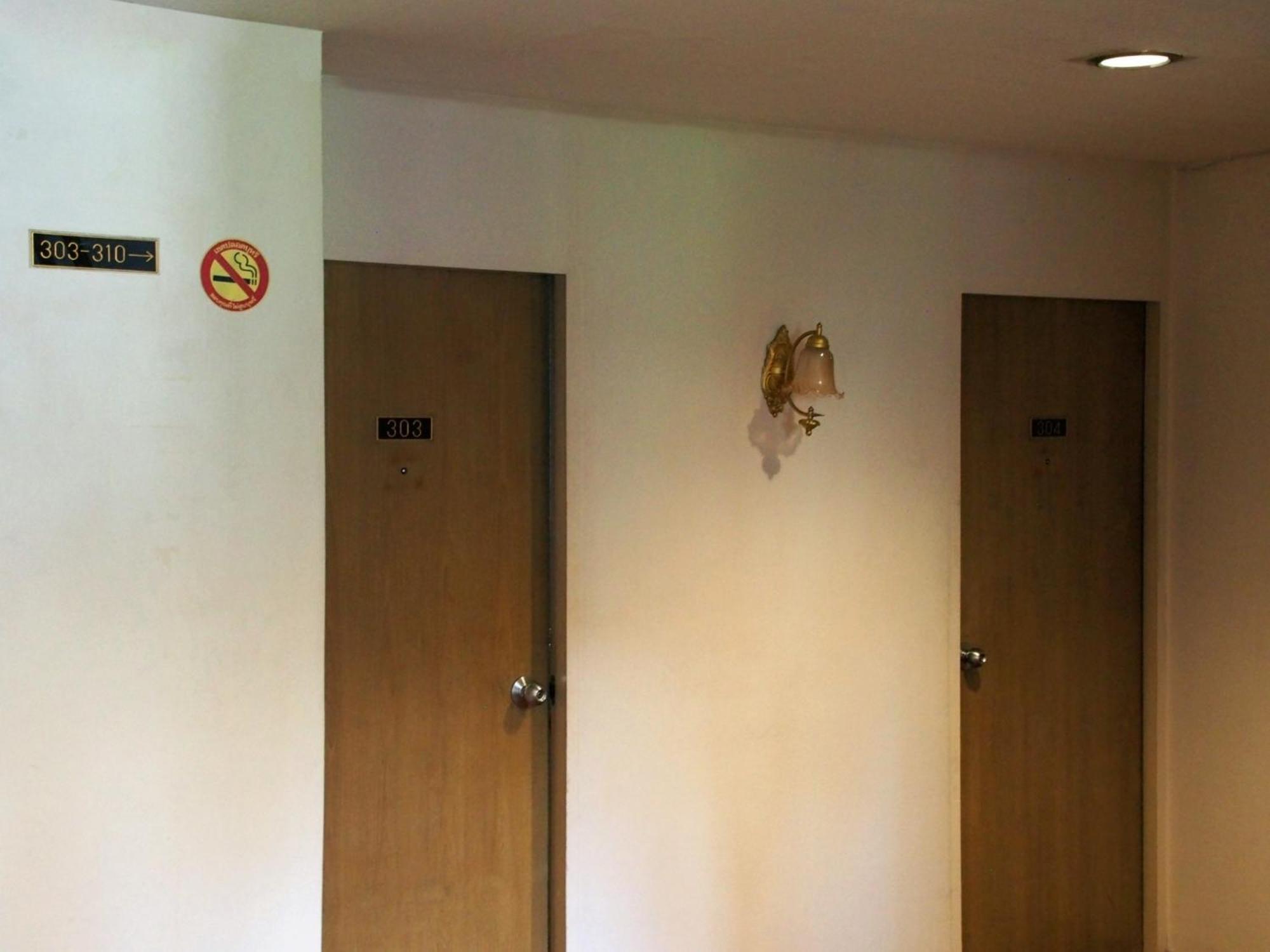 Wish Inn Chidlom V วิช อินน์ ชิดลม 2 بانكوك المظهر الخارجي الصورة